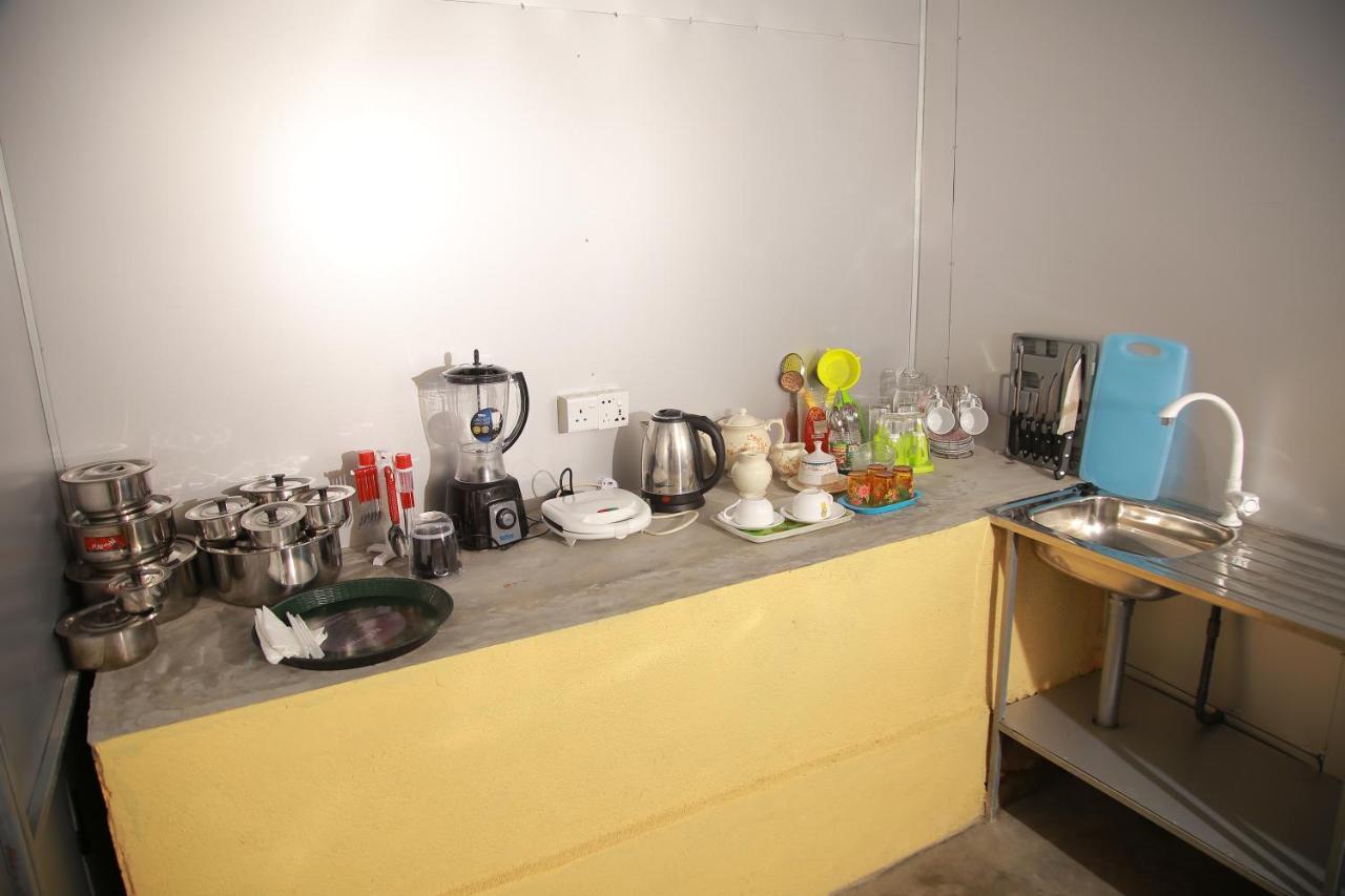 Guruge Guest House Ahangama Ngoại thất bức ảnh